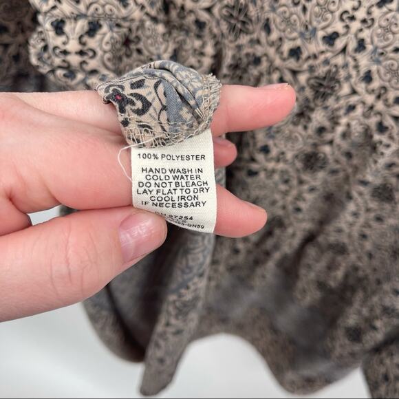 Long sleeve Boho Dress Size Medium - Picture 8 of 8